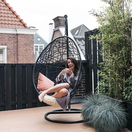 Pink Flamingo Boutique Hostel-2